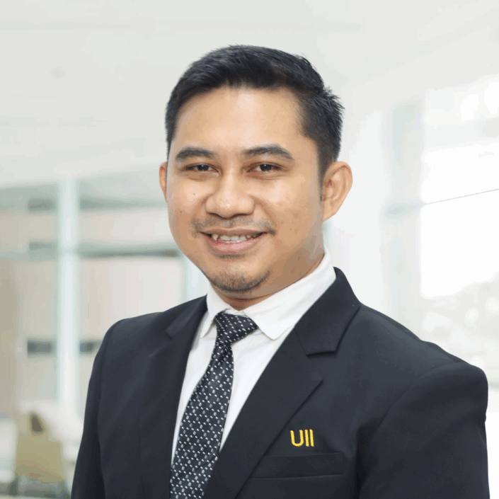 Ikrom Mustofa, S.Si., M.Sc